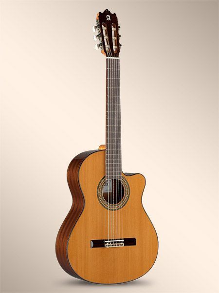 Guitarra Cut-Away ALHAMBRA modelo 3 C-CW-E1