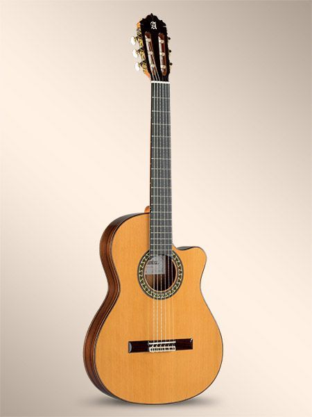 Guitarra Cut-Away ALHAMBRA modelo 5 P-CT-E2