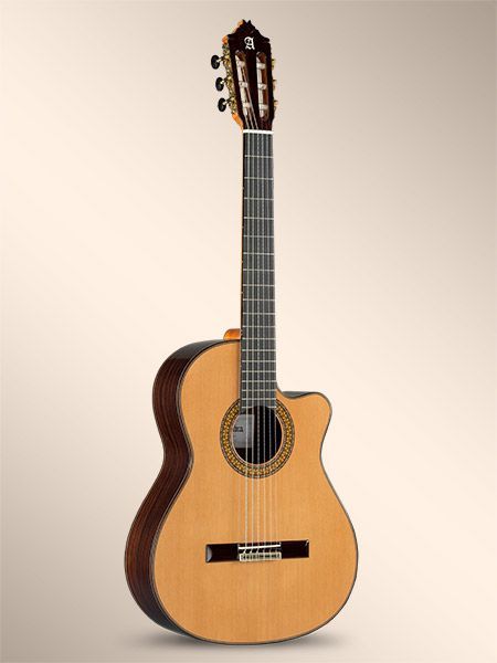 Guitarra Cut.Away ALHAMBRA modelo 9 P-CW-E2
