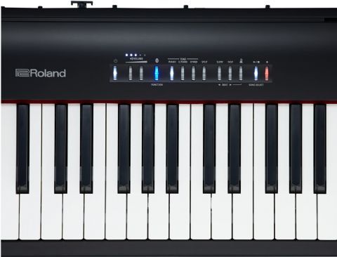 Piano digital ROLAND modelo FP-30 BK/WH