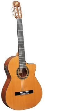 Guitarra clsica electrificada ADMIRA modelo MALAGA EC
