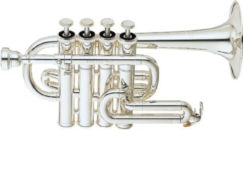 Trompeta piccolo YAMAHA modelo YTR 6810